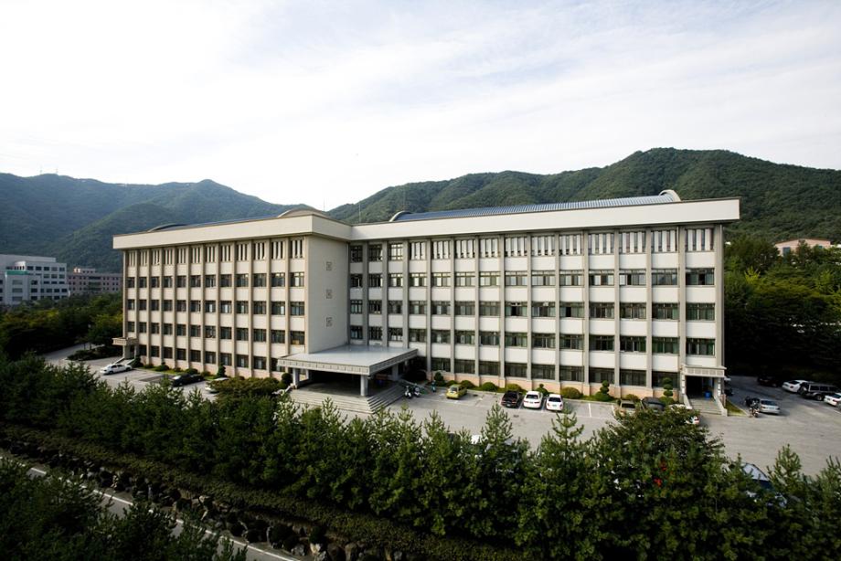 공학관 Engineering Building